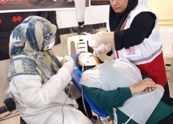 اجرای پروژه تخصصی کاروان سلامت در روستای کلت نکا؛ خدمت‌رسانی شبانه‌روزی شبکه داوطلبی هلال‌احمر